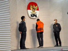 Bupati Sidoarjo Ahmad Muhdlor Ali ditangkap KPK