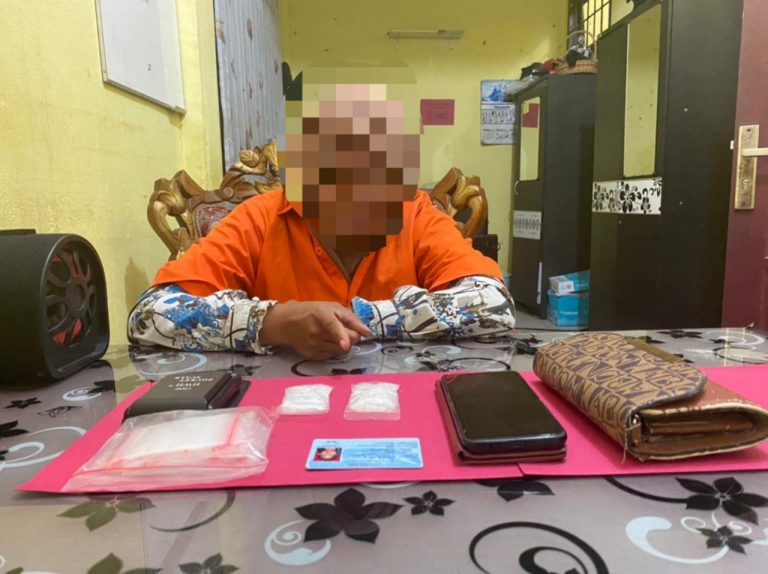 1054f6c9d0ee2fd1424c079ece429c7327868f273608ec4bd1273245778c9f99.0