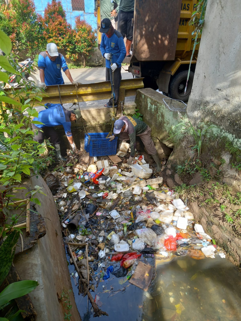 10678-0-f28731ec54fe75d7582166283c992201