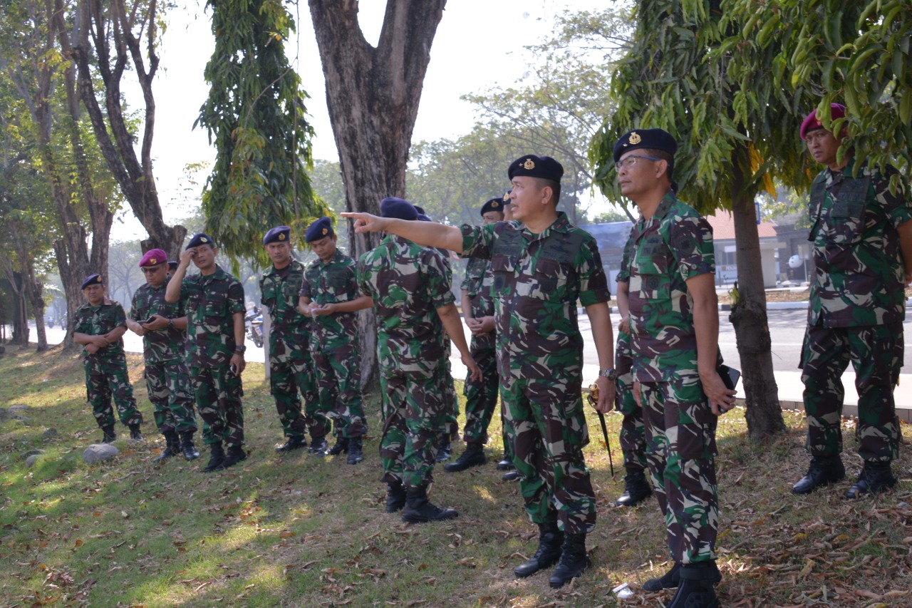 160719 Danlantamal V Laksanakan Admiral Inspection -4