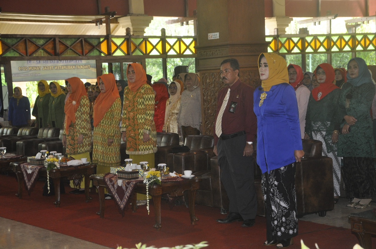 181219 Danlanal Tegal Bersama Ketua Cabang 7 Korcab V Hadiri Peringatan Hari Ibu -3