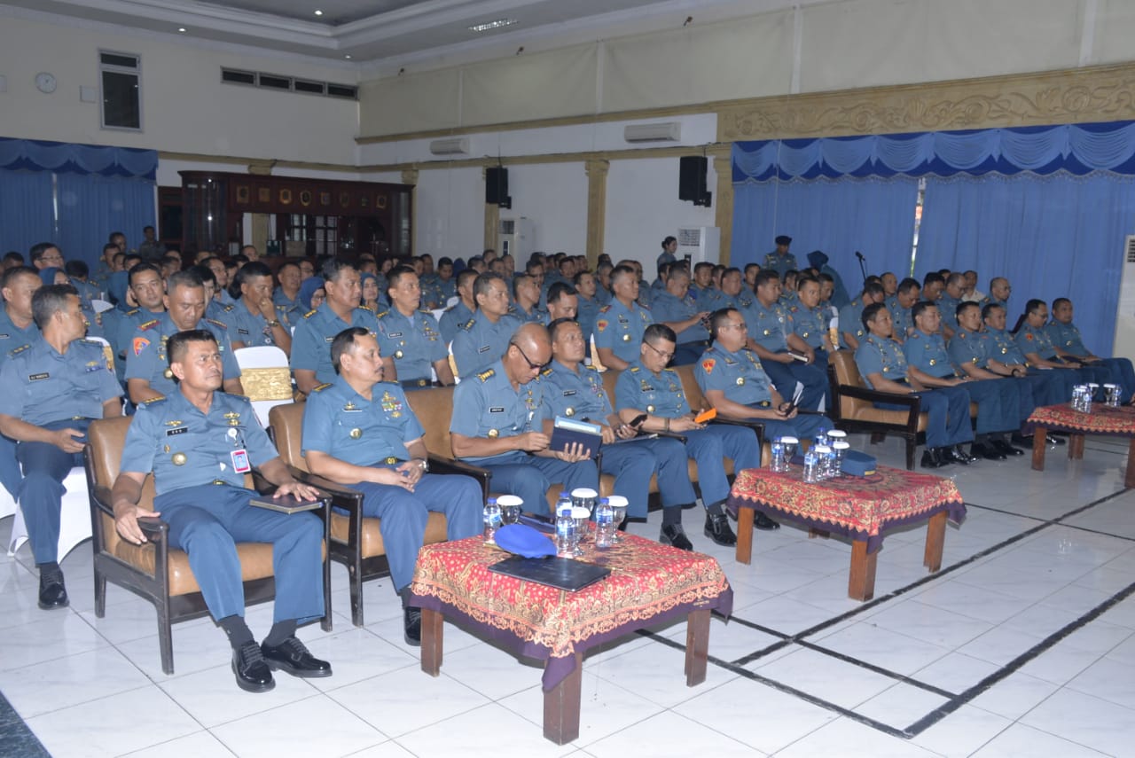 190719 Mengawali Tugas Sebagai Komandan Lantamal V Laksanakan Entry Breifing -3