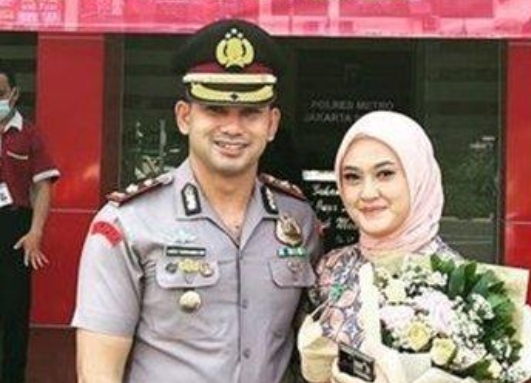 1bb4a3cf81d9efb213fcbf1de34e74f1ba6b6cac8a56ad35cd04b82a1d9293f9.0