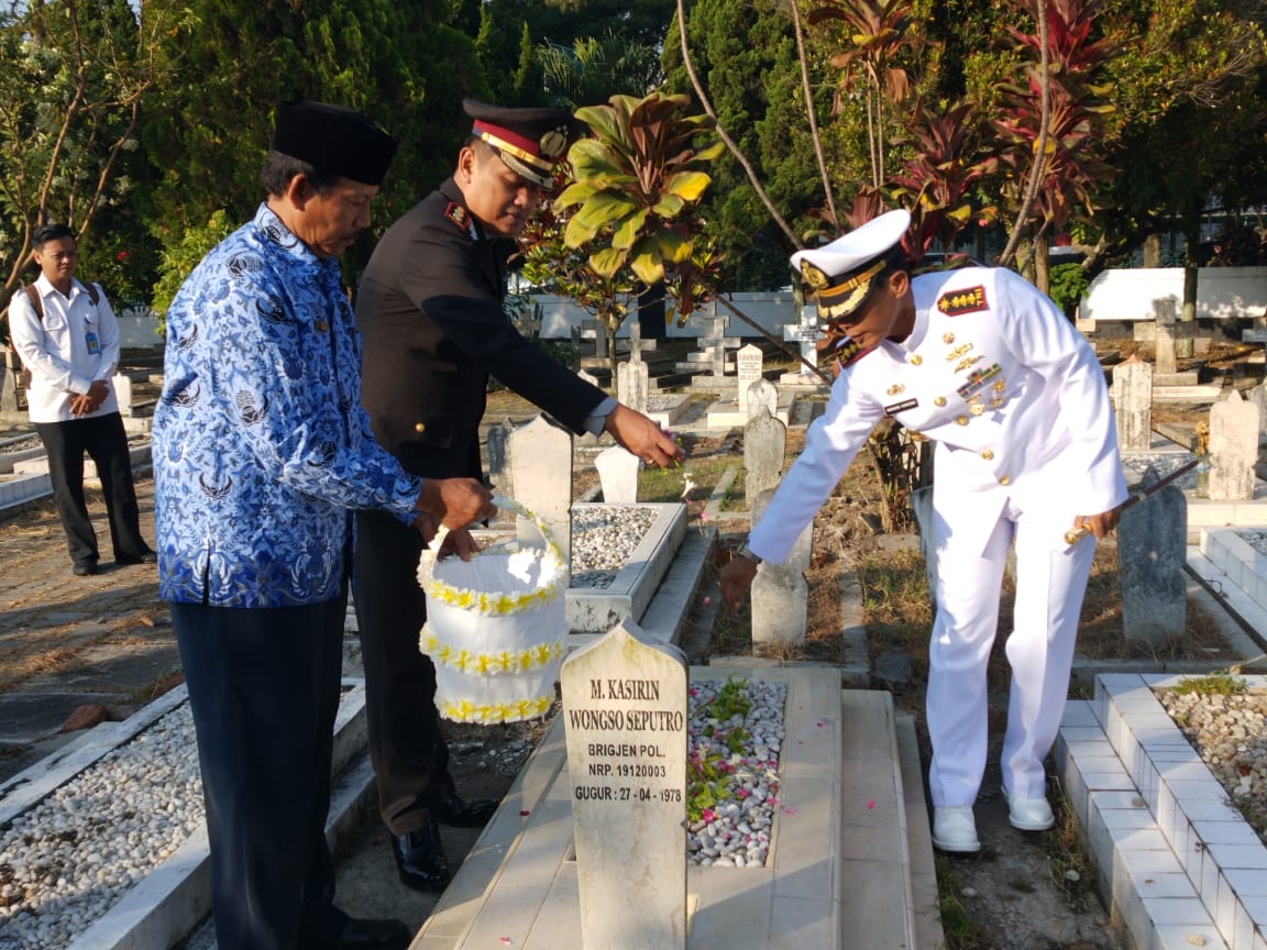 200519 Lanal Malang Laksanakan Upacara Hari Kebangkitan -2