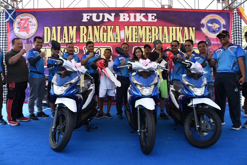201019 Lanal Denpasar Bersama Masyarakat Bali Gelar Fun Bike -4