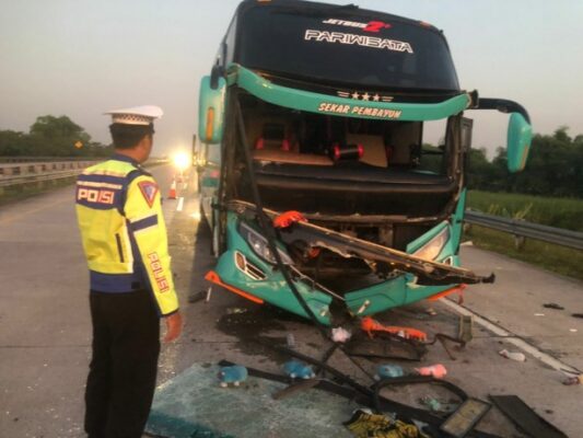 42502427-9f7a-4aa8-a515-562c51f353e4-3-533x400