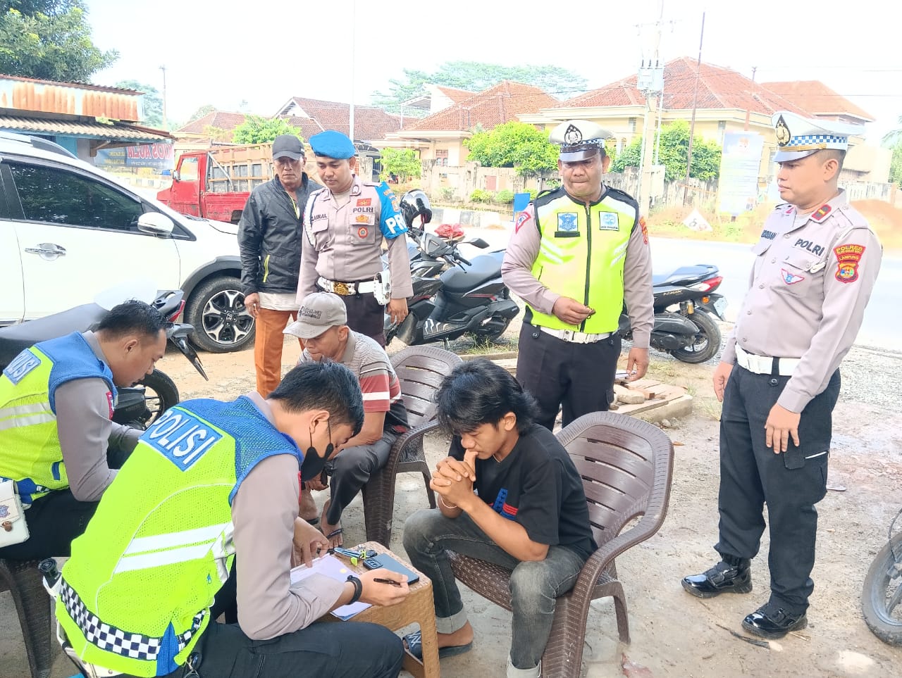 Polisi Berlakukan Kembali Tilang Manual di Tulang Bawang Barat.