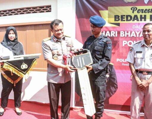 Kapolda Jateng Tingkatkan Kesejahteraan Anggota Dengan Bedah Rumah