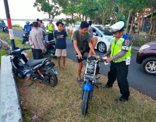 Respon Cepat Aduan 110, Polres Pamekasan Berhasil Amankan Belasan Motor Knalpot Brong