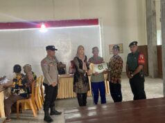 Polres Trenggalek Kerahkan Bhabinkamtibmas Pastikan Penyaluran Bansos Aman Lancar