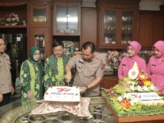 Polda Jatim Laksanakan Tradisi Anjangsana Kepada Para Mantan Kapolda di Hari Bhayangkara