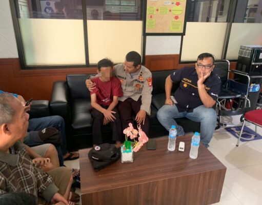 Polisi RW Tangkap Pelaku Pedofil di Bekasi