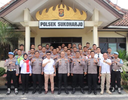 Kunker Ke Polsek, Kapolres Pringsewu Ingatkan Netralitas Polri Pada Pemilu 2024