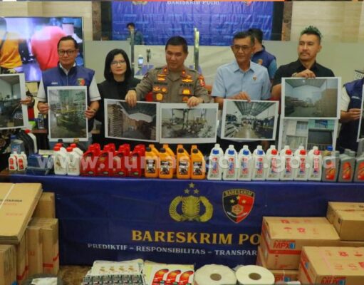 Ungkap Komplotan Produsen Oli Palsu, Bareskrim Tahan 5 Orang dan Ribuan Oli Palsu Disita