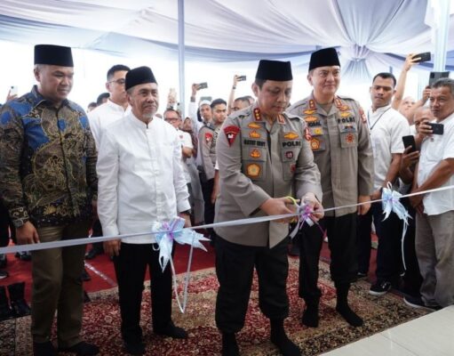Wakapolri Resmikan Masjid dan Pembangunan Pesantren di Riau
