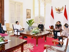 Penerima Golden Buzzer AGT Putri Ariani Temui Presiden Jokowi di Istana Merdeka