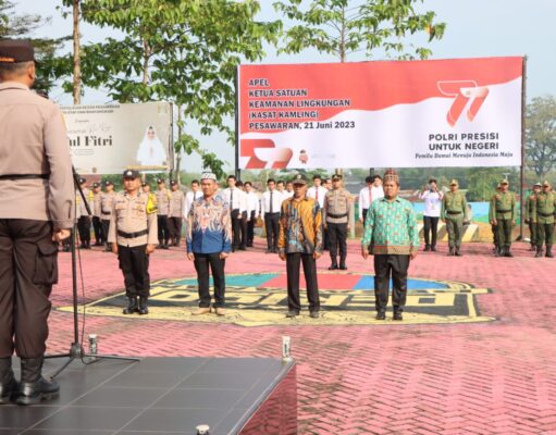 Kapolres Pesawaran Pimpin Apel Satuan Keamanan Lingkungan (Satkamling)