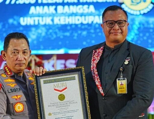 Polri Raih Rekor MURI Gelar Bakti Kesehatan dan Bantuan Hidup Dasar