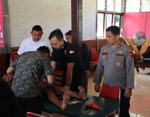 Polri Presisi Polres Salatiga Gelar Khitan Sehat