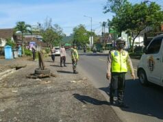 Polres Jember Siagakan Personel Untuk Kamseltibcarlantas