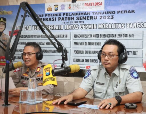 Bersama Media Polres Tanjungperak Sosialisasikan Operasi Patuh Semeru 2023 Cegah Fatalitas Lakalantas