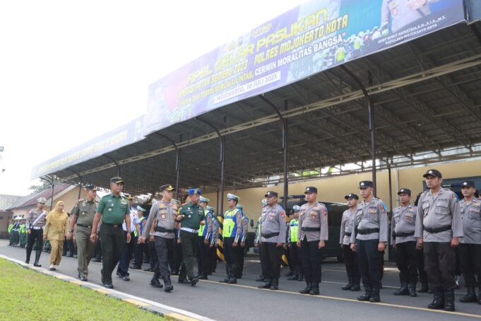 f10c03d4-84dc-470c-ad71-b67a1fe4008d