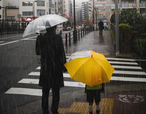 Kamis Siang, Seluruh Wilayah DKI Jakarta diperkirakan Hujan