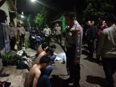 Gagalkan Tawuran di Jatinegara, Polisi Amankan 7 Remaja Berikut Sajam dan Bom Molotop