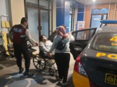 Terluka Akibat Aksi Penjambretan, Polisi Bawa Korban Kerumah Sakit