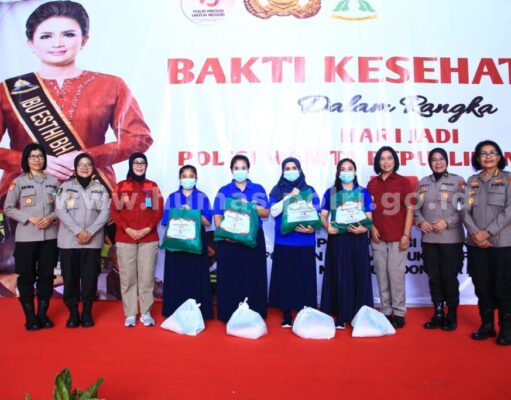 Polwan Gelar Bakti Kesehatan Donor Darah Jelang Hari Jadi Ke 75