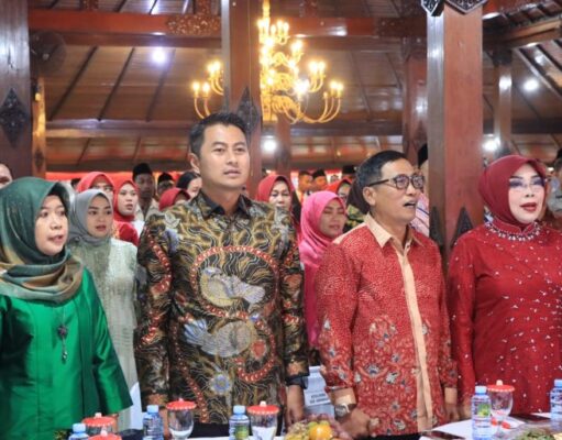 Kapolres Grobogan Hadiri Acara Malam Resepsi HUT RI Ke 78 Bersama Warga