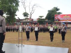 Kapolres Salatiga Pimpin Upacara PTDH 2 Personil Polres Salatiga