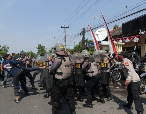 Tingkatkan Kemampuan dan Kesigapan Personel, Polres Pekalongan Kota Gelar Sispam Mako