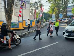 Giat Polwan Polda Sulut Atur Lalu Lintas Pagi Di Kota Manado