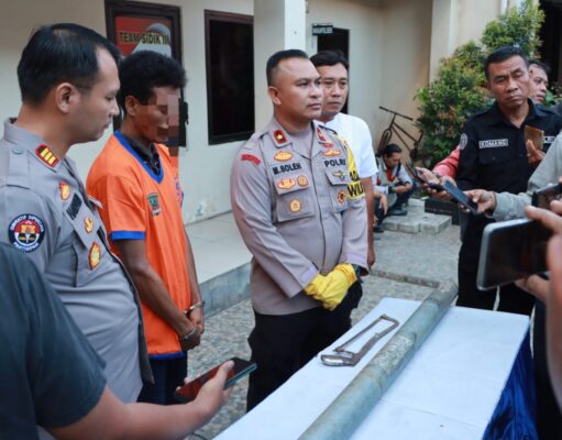 Polisi Berhasil Ungkap Hilangnya Tiang PJU di Surabaya, Tersangka Pencuri Diamankan