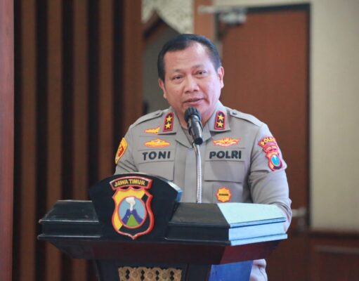 Kapolda Jatim Motivasi Tim Bola Volly Jadi Juara Satu di Turnamen Kapolri Cup 2023