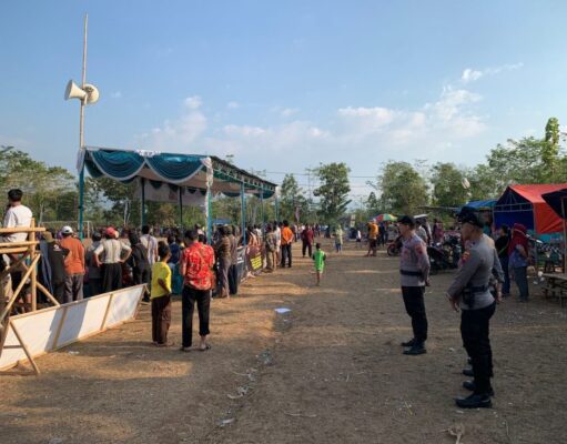 Polres Pekalongan Amankan Pertandingan Sepak Bola Karang Taruna Cup Kajen 2023