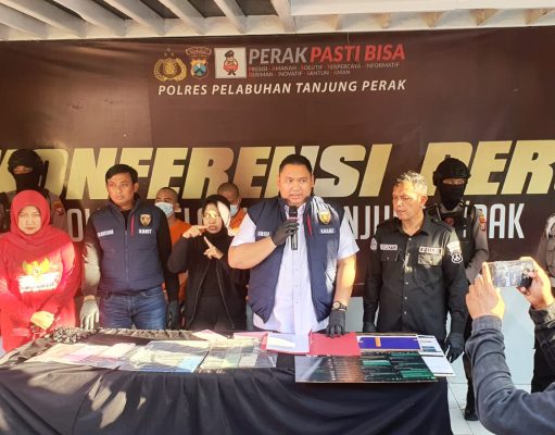 Polres Pelabuhan Tanjungperak Berhasil Amankan Sindikat Pembobol Rekening Bank