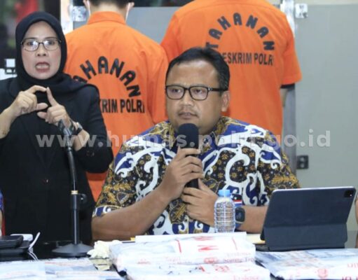 Polri Akan Blokir Ratusan Ribu Iphone Ilegal