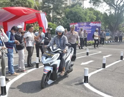 Korlantas Lakukan Perubahan Layout Ujian SIM, Dirregident: Terobosan Kapolri Ujian Gunakan Teknologi