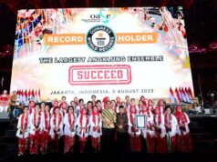 Pergelaran Angklung Terbesar Indonesia Pecahkan Rekor Dunia
