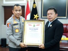 Responsif dan Inovatif Layani Aduan Masyarakat, Propam Polri Raih Penghargaan Presisi Award