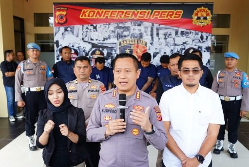 4 Pelaku Begal Berkedok Anggota Polisi di Ringkus