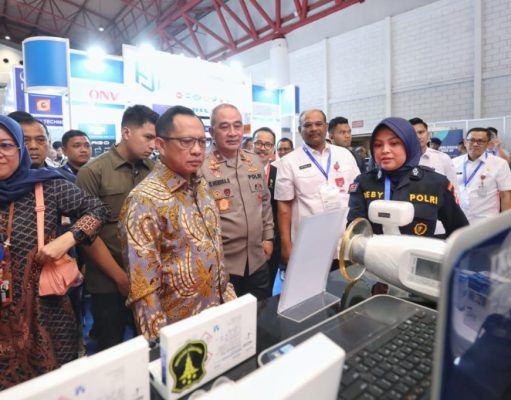 Pameran Indo Security 2023, Polri Raih Juara 1 Kategori Desain Booth Terbaik