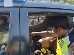 Anggota Polsek Tawangharjo Amankan Copet Dari Amukan Massa