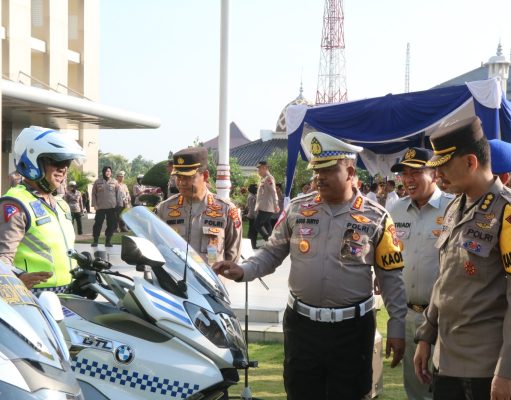 Dirlantas Polda Jateng Pimpin Gelar Pasukan Operasi Zebra Candi 2023