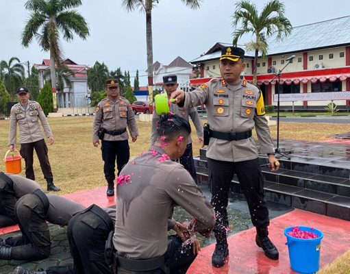 Angkatan 48 Bintara Remaja Disambut Upacara Tradisi Polres Minahasa Selatan