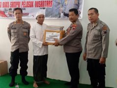 Polres Semarang Salurkan Buku Dan Tanamkan Budaya Literasi Di Pondok Pesantren
