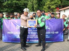 Petugas Gelar Baksos Dan Sosialisasi Komunitas Supeltas Serta Ojek Online Rangkaian Giat Ops Zebra Candi 2023