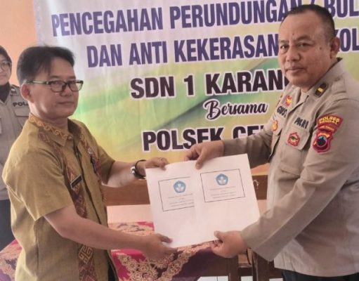 Polsek Cepiring Hadir Berikan Arahan dan Himbauan Ke Siswa SD Cegah Perundungan Serta Kekerasan Pada Anak